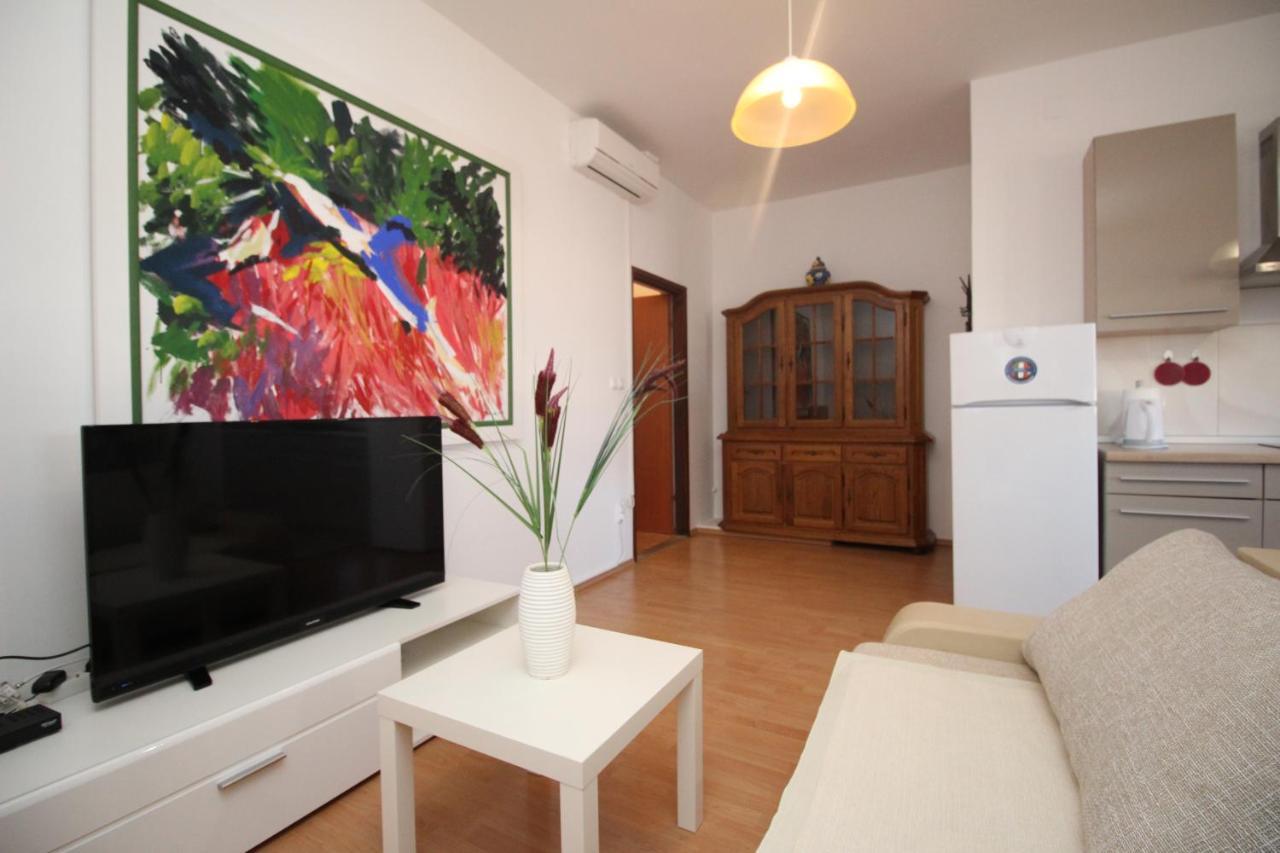Apartments Vesna Punat Exterior foto